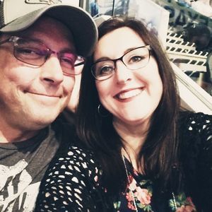 Meet your Posher, Dana